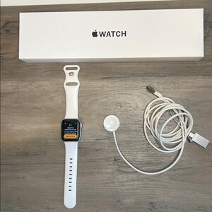 ⌚️Apple Watch SE 40mm
